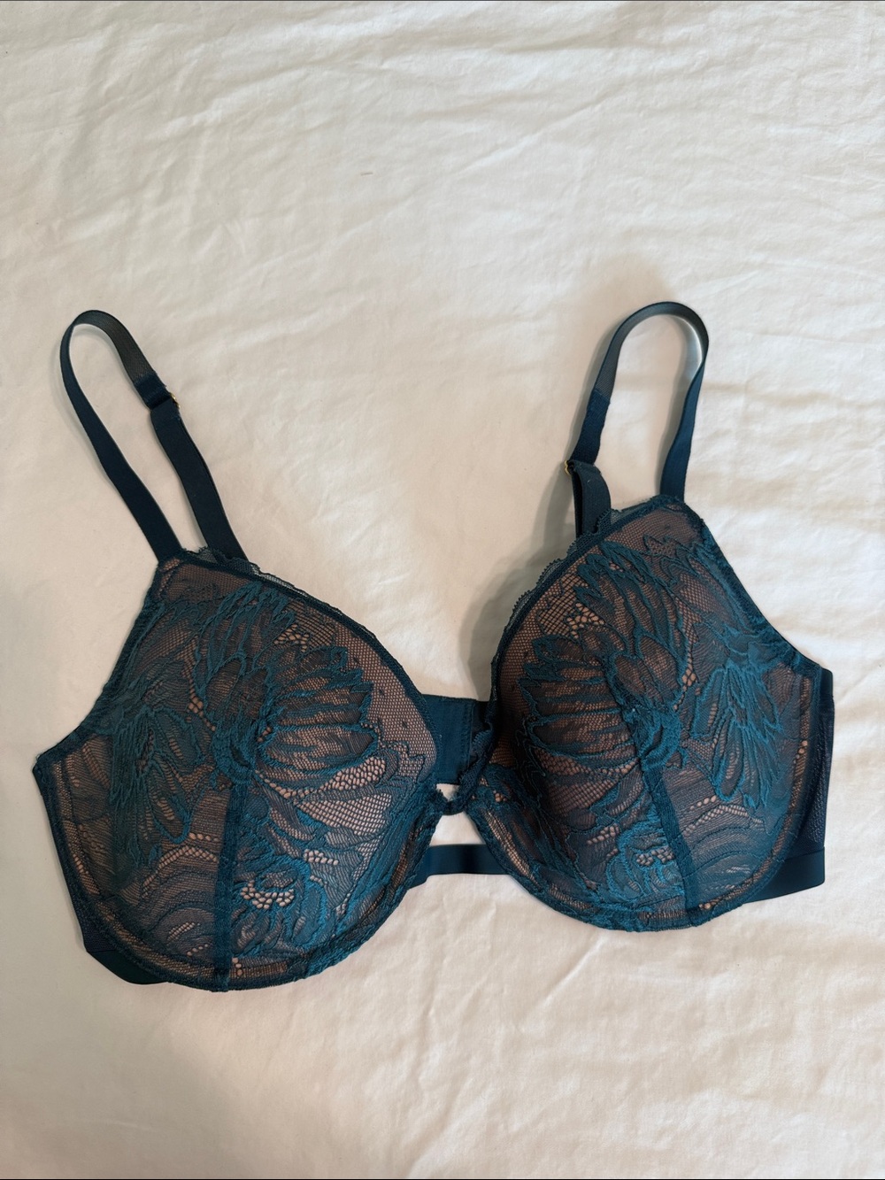 Soma lightly lined plunge bra